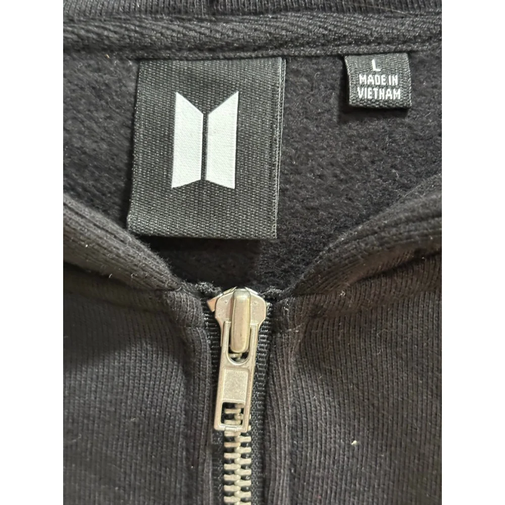 Official BTS MAP OF THE SOUL ON:E Full Zip Concert Hoodie, Black, Size Large Men